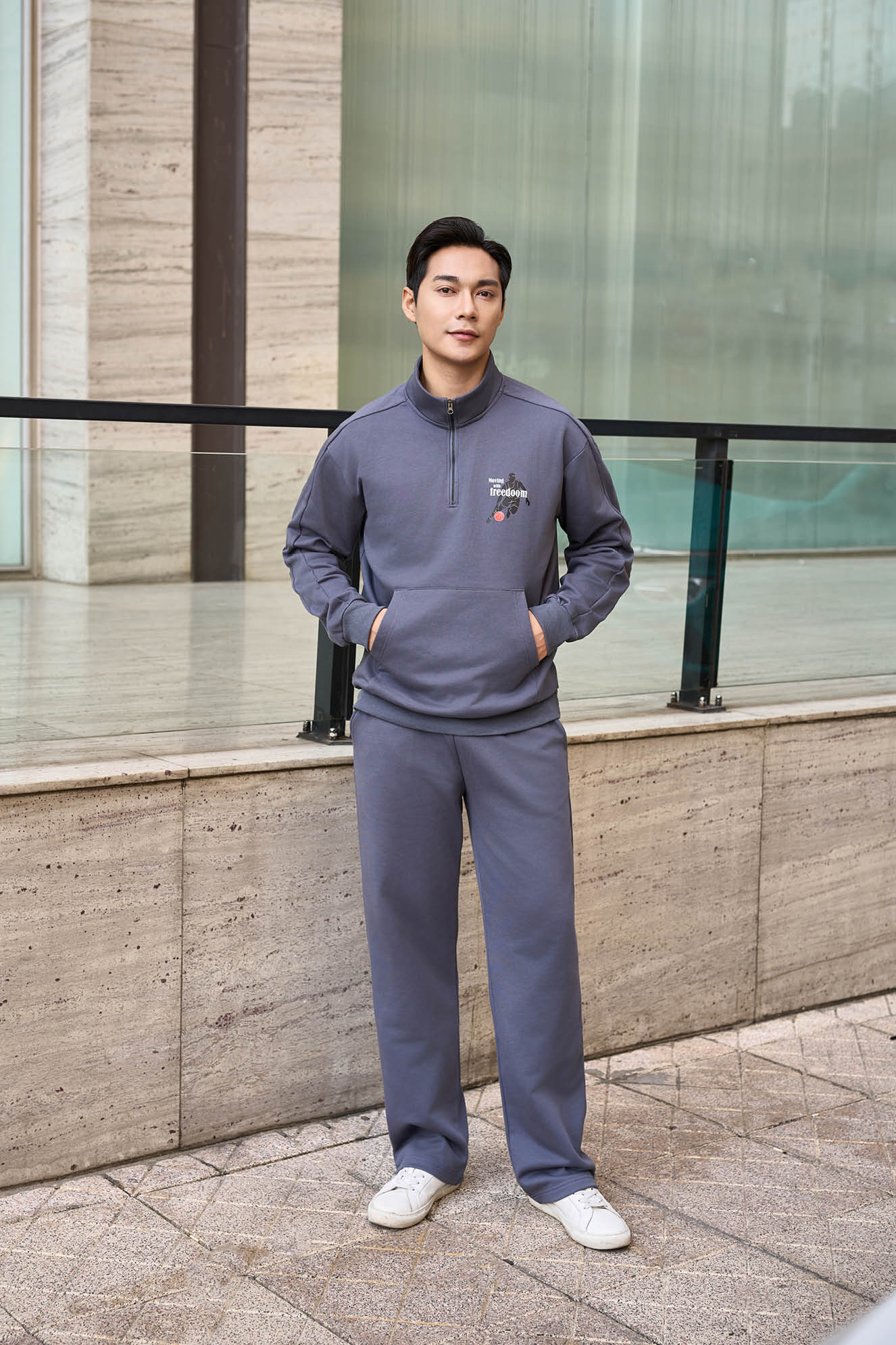 Ảnh của Quần nỉ nam 243SP22074B / DC31